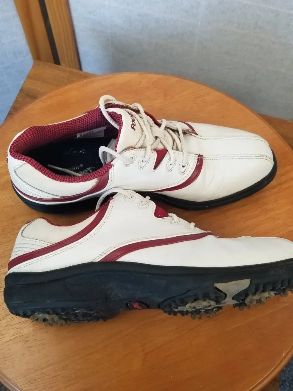 Women's Footjoy Golf Shoes White Red Check Size 7.5 E-Comfort Soft Cleats 98322